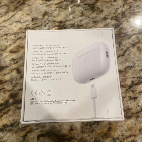 Apple AirPods Pro 2nd Gen in White